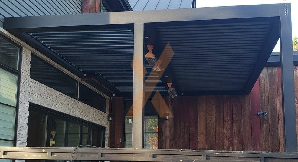 Pergola with heaters by StruXure of the Rockies
