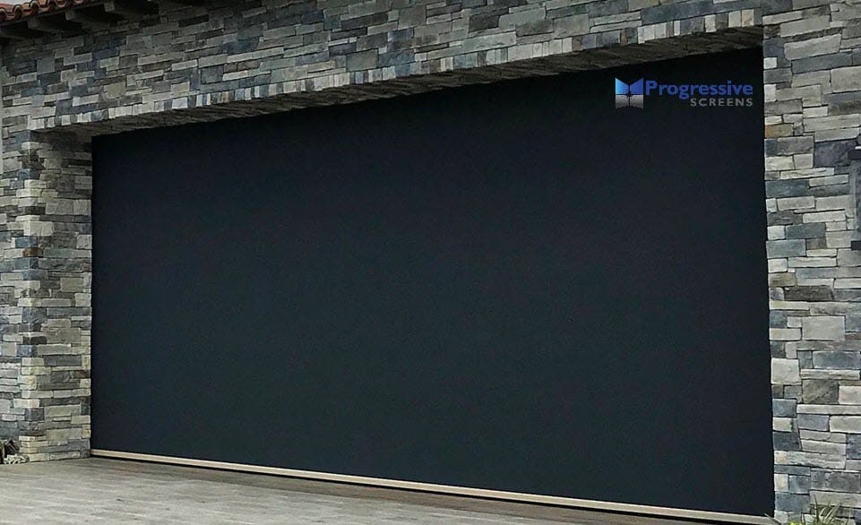 Residential solar screen by StruXure of the Rockies