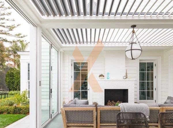 Residential motorized pergola by StruXure of the Rockies